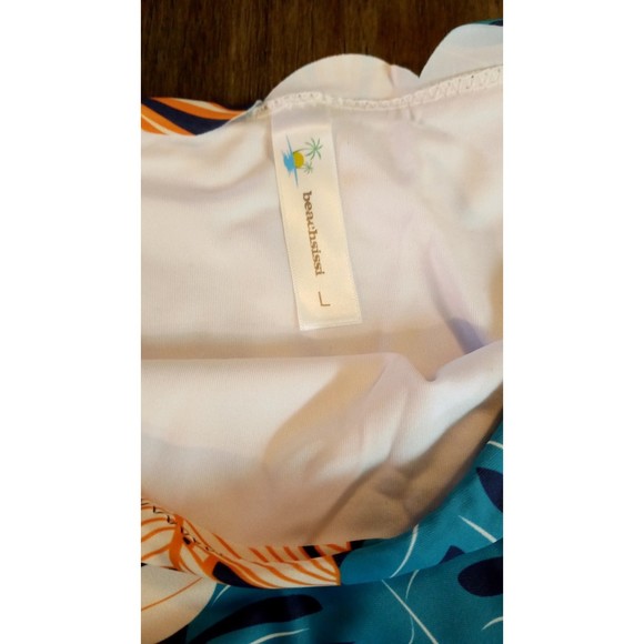 Yellow Scallop Bikini Top with Floral Bottom - Picture 4 of 10